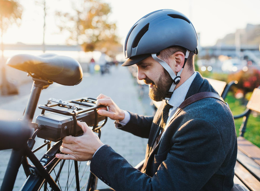 Importación de Vehículos Eléctricos, E-Bikes y Scooters desde China: Guía Completa